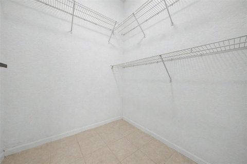 Condo in Tampa, Florida, 2 bedrooms  № 2369755 - photo 27