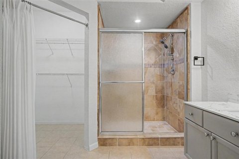 Condo in Tampa, Florida, 2 bedrooms  № 2369755 - photo 26