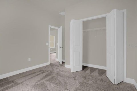 House in Poinciana, Florida 4 bedrooms, 163.32 sq.m. № 2388901 - photo 3