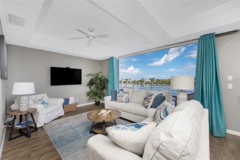 Adosado en alquiler en Englewood, Florida, 3 dormitorios, 233.65 m2 № 1564293 - foto 8