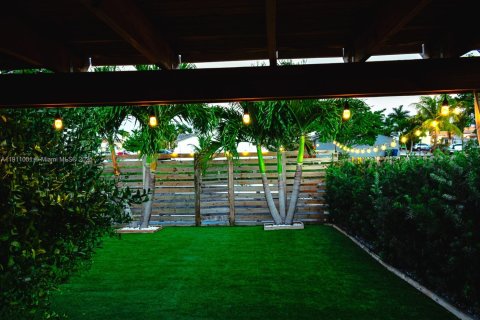 Touwnhouse à vendre à Hialeah, Floride: 2 chambres, 80.27 m2 № 1967180 - photo 23