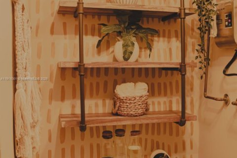 Touwnhouse à vendre à Hialeah, Floride: 2 chambres, 80.27 m2 № 1967180 - photo 16