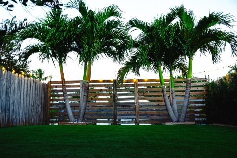 Touwnhouse à vendre à Hialeah, Floride: 2 chambres, 80.27 m2 № 1967180 - photo 22