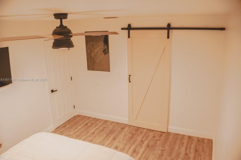 Touwnhouse à vendre à Hialeah, Floride: 2 chambres, 80.27 m2 № 1967180 - photo 12