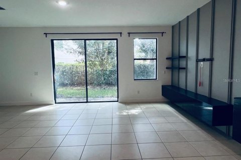 Adosado en alquiler en Orlando, Florida, 3 dormitorios, 152.17 m2 № 1854235 - foto 3