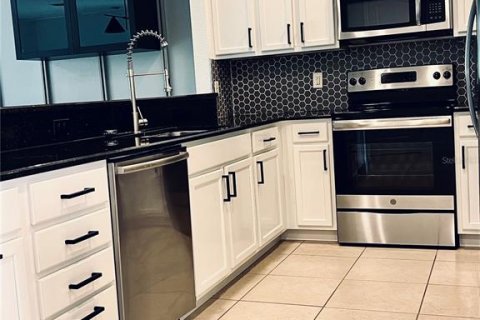 Adosado en alquiler en Orlando, Florida, 3 dormitorios, 152.17 m2 № 1854235 - foto 13