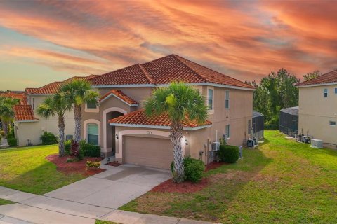 House in Davenport, Florida 6 bedrooms, 266.63 sq.m. № 1778532 - photo 9