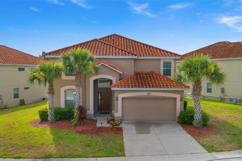House in Davenport, Florida 6 bedrooms, 266.63 sq.m. № 1778532 - photo 1