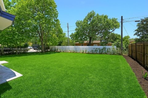 Casa en venta en North Miami Beach, Florida, 3 dormitorios, 116.69 m2 № 1822001 - foto 10