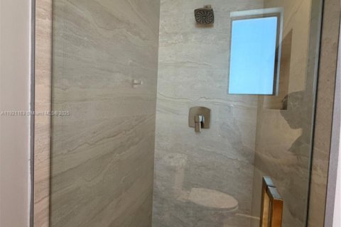 Casa en venta en Hollywood, Florida, 5 dormitorios, 298.87 m2 № 1975394 - foto 11