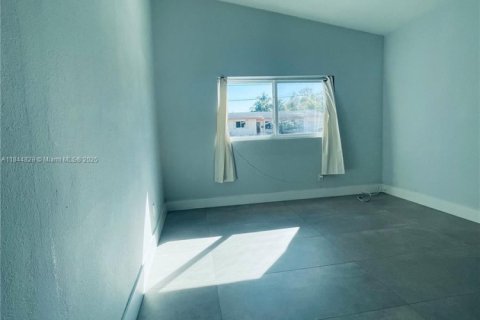 Casa en venta en Miami, Florida, 4 dormitorios, 166.02 m2 № 1841169 - foto 22
