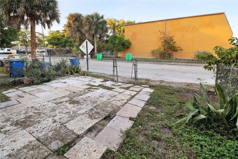 Купить кондоминиум в Санрайз, Флорида 5 спален, 141.21м2, № 2027046 - фото 28