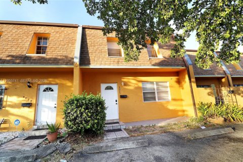 Купить кондоминиум в Санрайз, Флорида 5 спален, 141.21м2, № 2027046 - фото 26