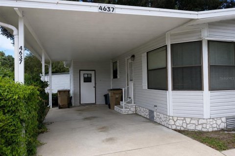Apartment in Leesburg, Florida 2 bedrooms, 98.85 sq.m. № 2210719 - photo 2