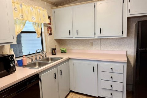 Apartment in Leesburg, Florida 2 bedrooms, 98.85 sq.m. № 2210719 - photo 5