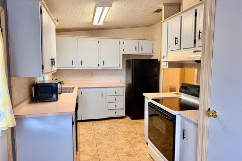 Apartment in Leesburg, Florida 2 bedrooms, 98.85 sq.m. № 2210719 - photo 4