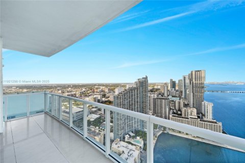 Купить кондоминиум в Майами, Флорида 3 спальни, 183.02м2, № 1975648 - фото 30