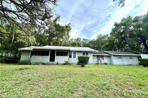 House in Ocala, Florida 3 bedrooms, 148.64 sq.m. № 1750135 - photo 1