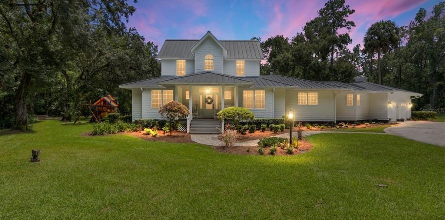 Casa en Ocala, Florida 3 dormitorios, 254.74 m2 № 1855703