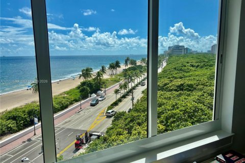 Condo in Fort Lauderdale, Florida, 2 bedrooms  № 2430179 - photo 18