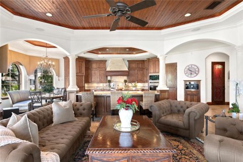 Villa ou maison à vendre à Tampa, Floride: 5 chambres, 513.19 m2 № 2149188 - photo 11