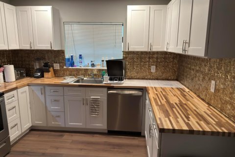 Casa en venta en Palm City, Florida, 3 dormitorios, 145.67 m2 № 2192497 - foto 5