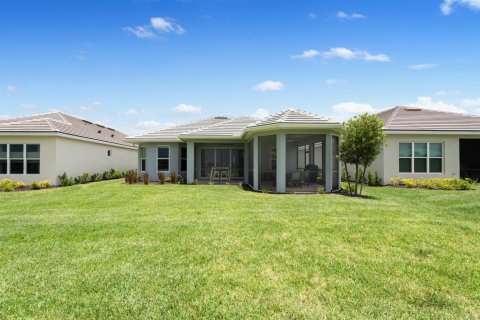 House in Port St. Lucie, Florida 3 bedrooms, 198.44 sq.m. № 2169053 - photo 27