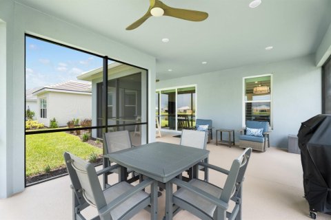 House in Port St. Lucie, Florida 3 bedrooms, 198.44 sq.m. № 2169053 - photo 30