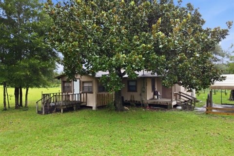 House in Brooksville, Florida 3 bedrooms, 92.16 sq.m. № 2283401