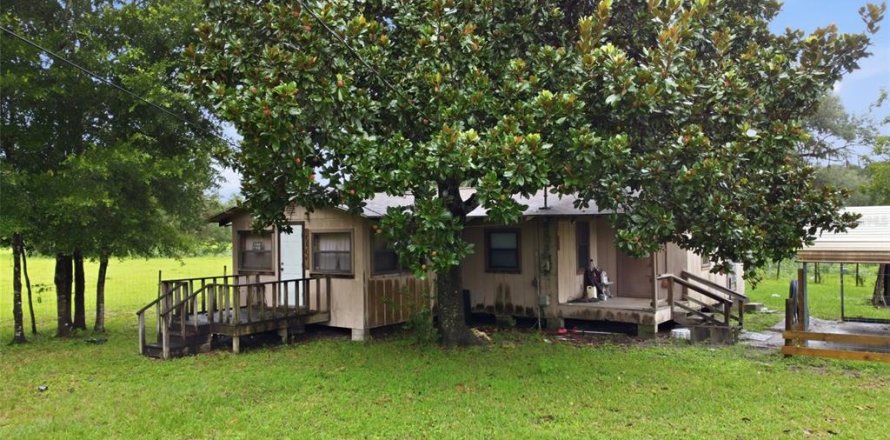 Casa en Brooksville, Florida 3 dormitorios, 92.16 m2 № 2283401