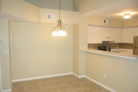 Condo in Hypoluxo, Florida, 2 bedrooms № 2413097 - photo 4
