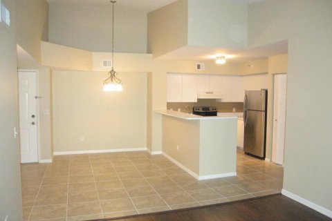 Condo in Hypoluxo, Florida, 2 bedrooms № 2413097 - photo 6