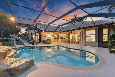 House in Loxahatchee Groves, Florida 3 bedrooms, 288.46 sq.m. № 1896092 - photo 25