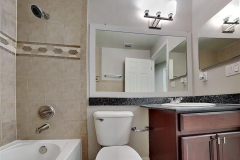 Casa en alquiler en Valrico, Florida, 3 dormitorios, 133.41 m2 № 2119095 - foto 15