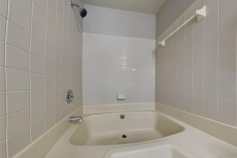 Casa en alquiler en Valrico, Florida, 3 dormitorios, 133.41 m2 № 2119095 - foto 12