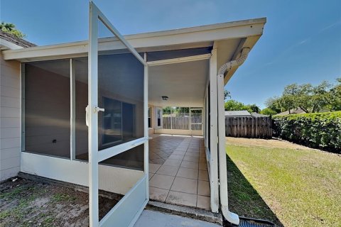 Casa en alquiler en Valrico, Florida, 3 dormitorios, 133.41 m2 № 2119095 - foto 17