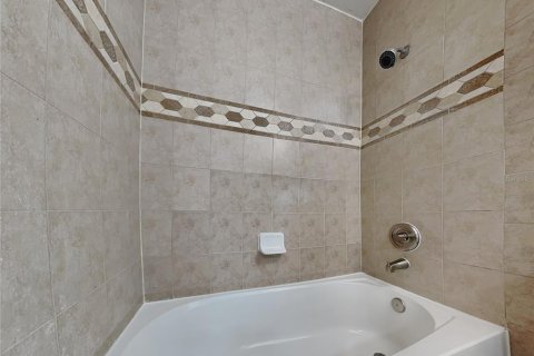 Casa en alquiler en Valrico, Florida, 3 dormitorios, 133.41 m2 № 2119095 - foto 16