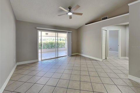 Casa en alquiler en Valrico, Florida, 3 dormitorios, 133.41 m2 № 2119095 - foto 6