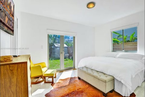 Casa en alquiler en North Bay Village, Florida, 3 dormitorios, 120.22 m2 № 2012242 - foto 13