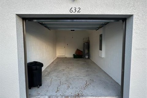 Townhouse in DeBary, Florida 3 bedrooms, 142.42 sq.m. № 1885595 - photo 10