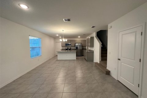 Townhouse in DeBary, Florida 3 bedrooms, 142.42 sq.m. № 1885595 - photo 25