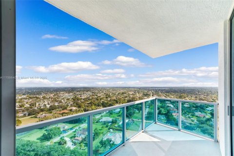 Condo in Sunrise, Florida, 3 bedrooms № 2014141