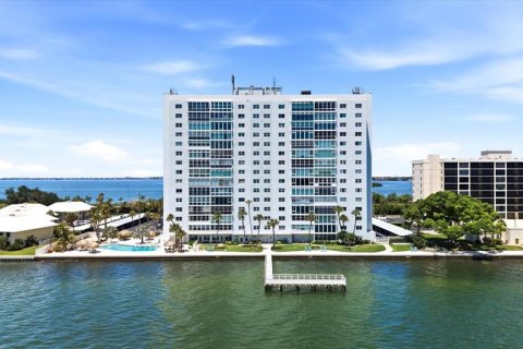 Condominio en alquiler en Saint Petersburg, Florida, 1 dormitorio, 83.61 m2 № 2221524 - foto 23