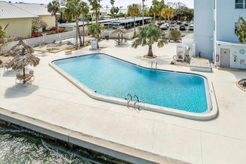 Condominio en alquiler en Saint Petersburg, Florida, 1 dormitorio, 83.61 m2 № 2221524 - foto 26