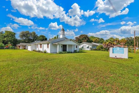 Commercial property in Orlando, Florida 288 sq.m. № 2347206