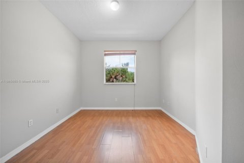 Townhouse in Dania Beach, Florida 3 bedrooms, 150.04 sq.m. № 1897094 - photo 20
