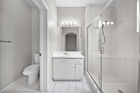 Townhouse in Dania Beach, Florida 3 bedrooms, 150.04 sq.m. № 1897094 - photo 25