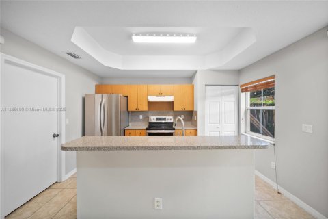 Townhouse in Dania Beach, Florida 3 bedrooms, 150.04 sq.m. № 1897094 - photo 17