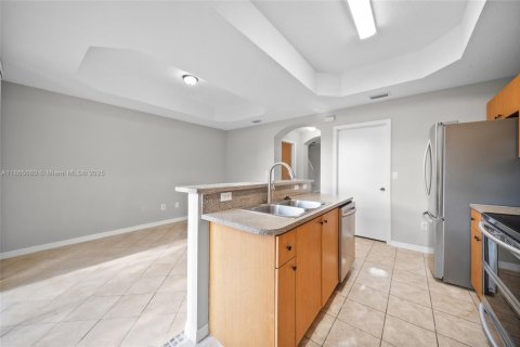 Townhouse in Dania Beach, Florida 3 bedrooms, 150.04 sq.m. № 1897094 - photo 15