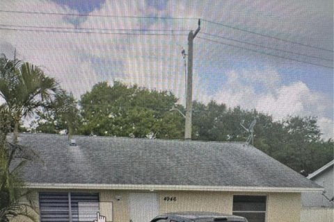 Townhouse in West Palm Beach, Florida 3 bedrooms, 112.97 sq.m. № 1991513 - photo 1